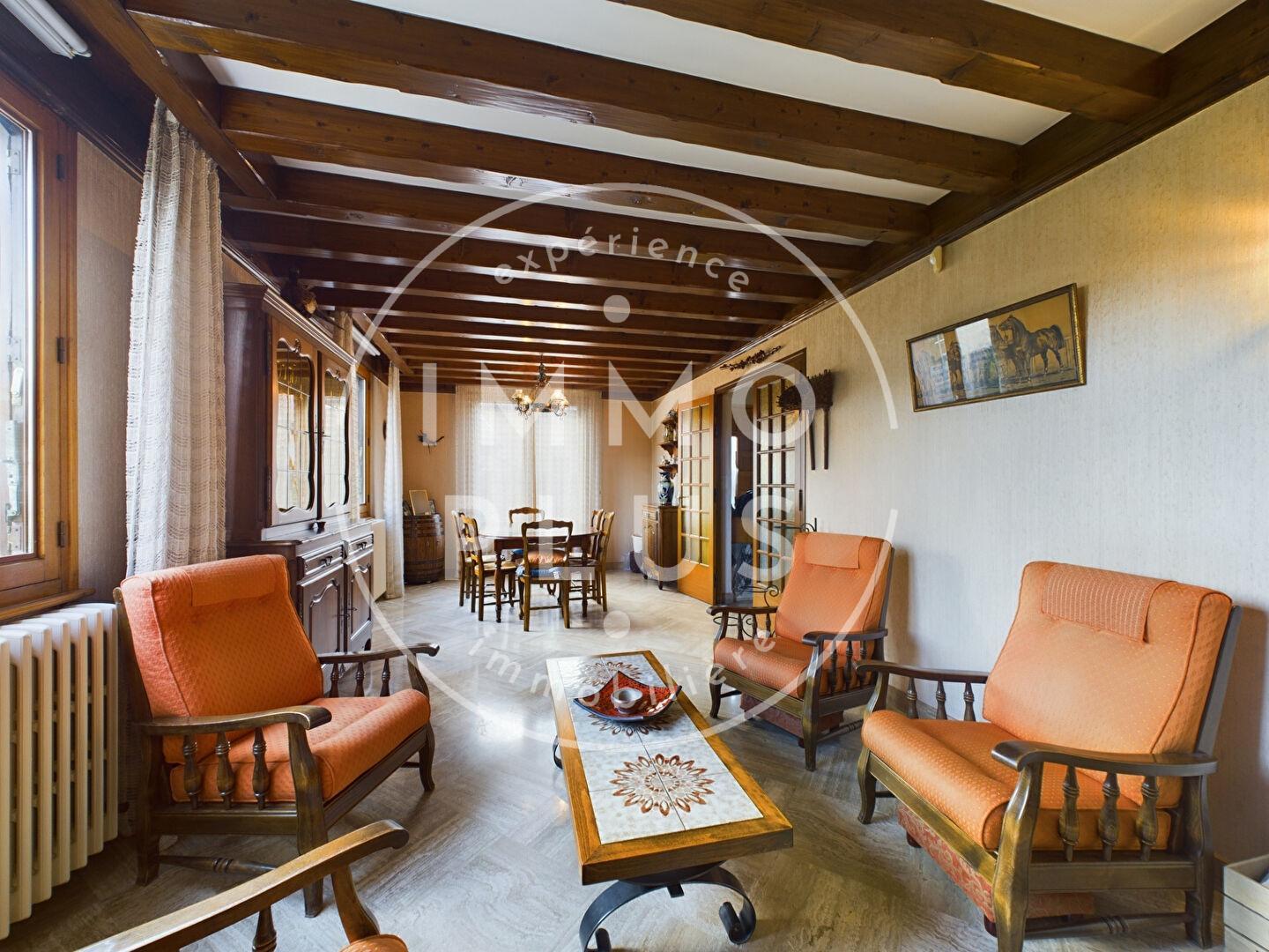 Photo Vente Maison 7 pièces 167,11 m²