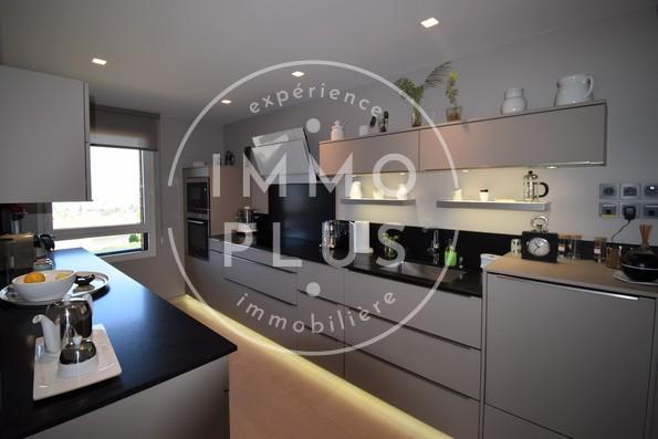 Photo Location Appartement 4 pièces 109,35 m²
