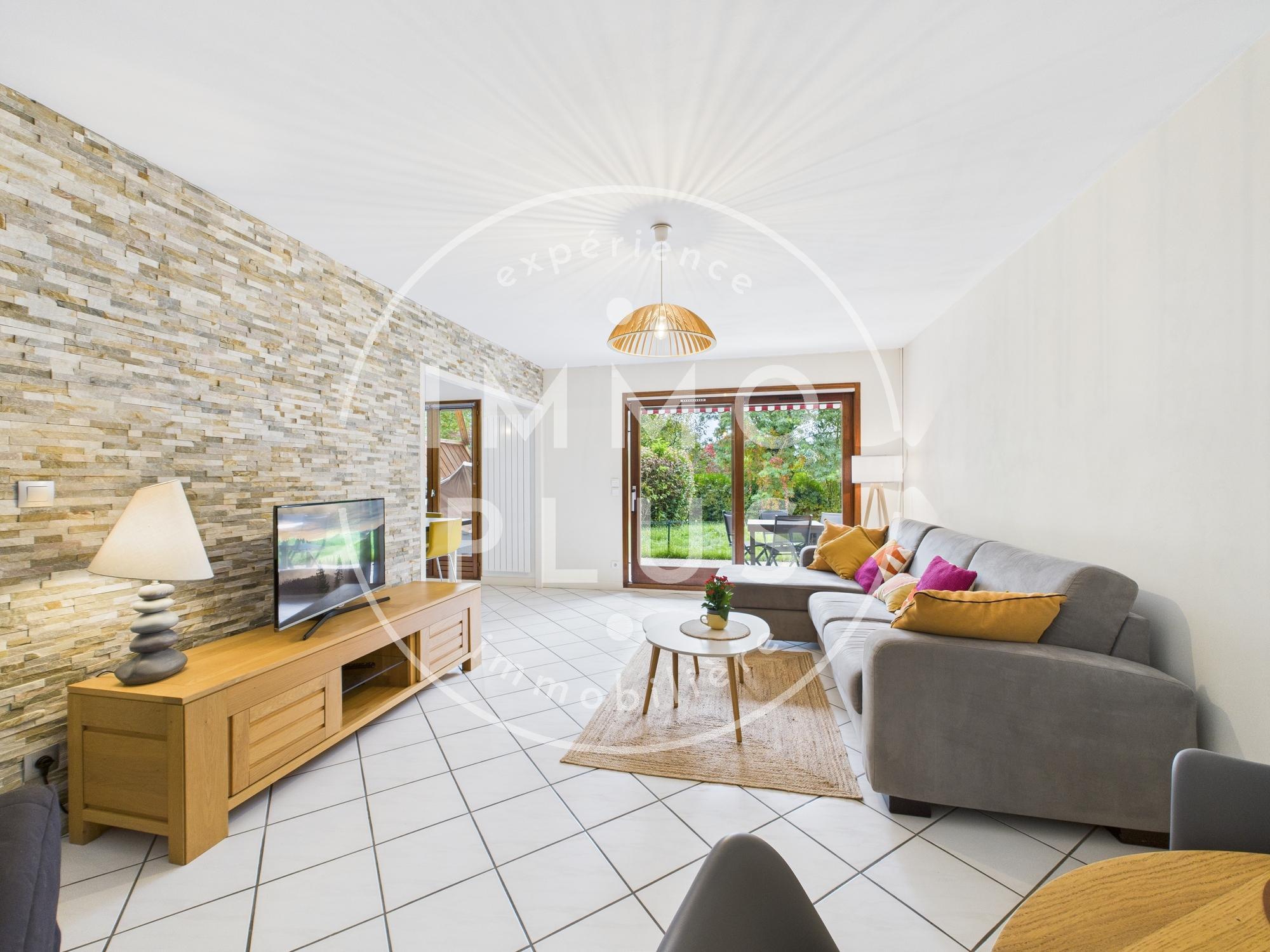 Photo T2 de 55 m² en rez-de-jardin à ANNECY-LE-VIEUX