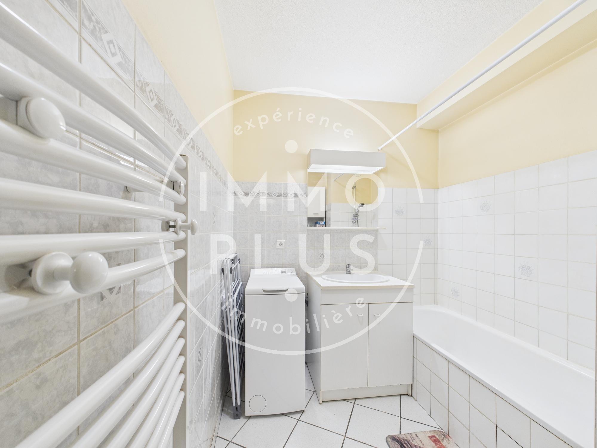 Photo Appartement  46 m² dernier étage