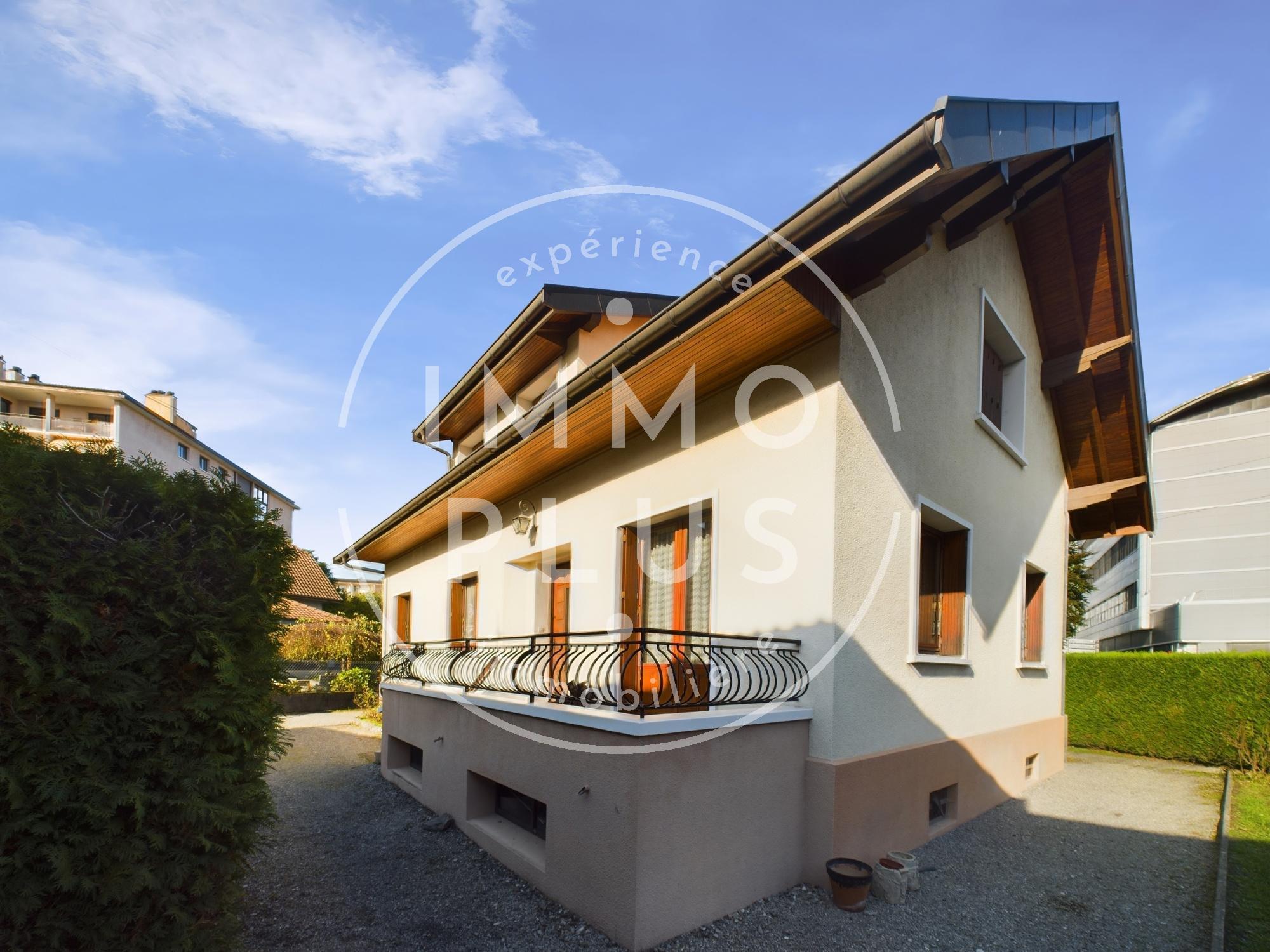 Photo Vente Maison 7 pièces 167,11 m²