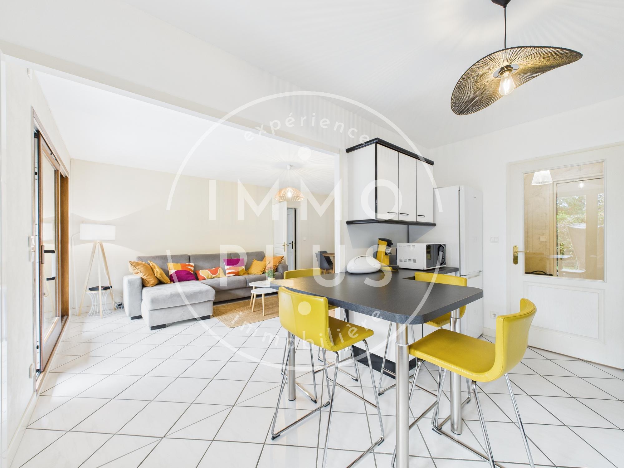 Photo T2 de 55 m² en rez-de-jardin à ANNECY-LE-VIEUX