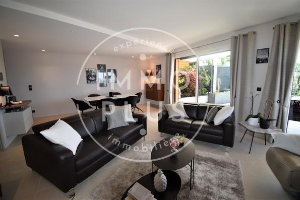 Photo Location Appartement 4 pièces 109,35 m²
