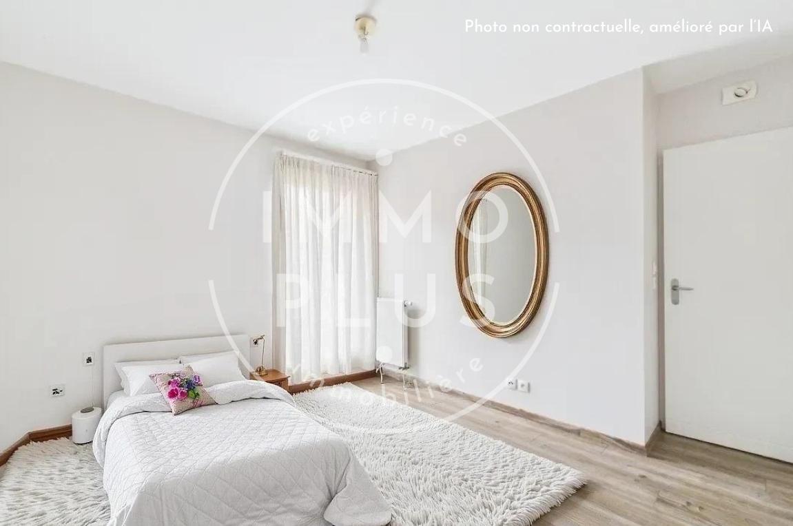 Photo T3 lumineux- Proche de la vieille ville.