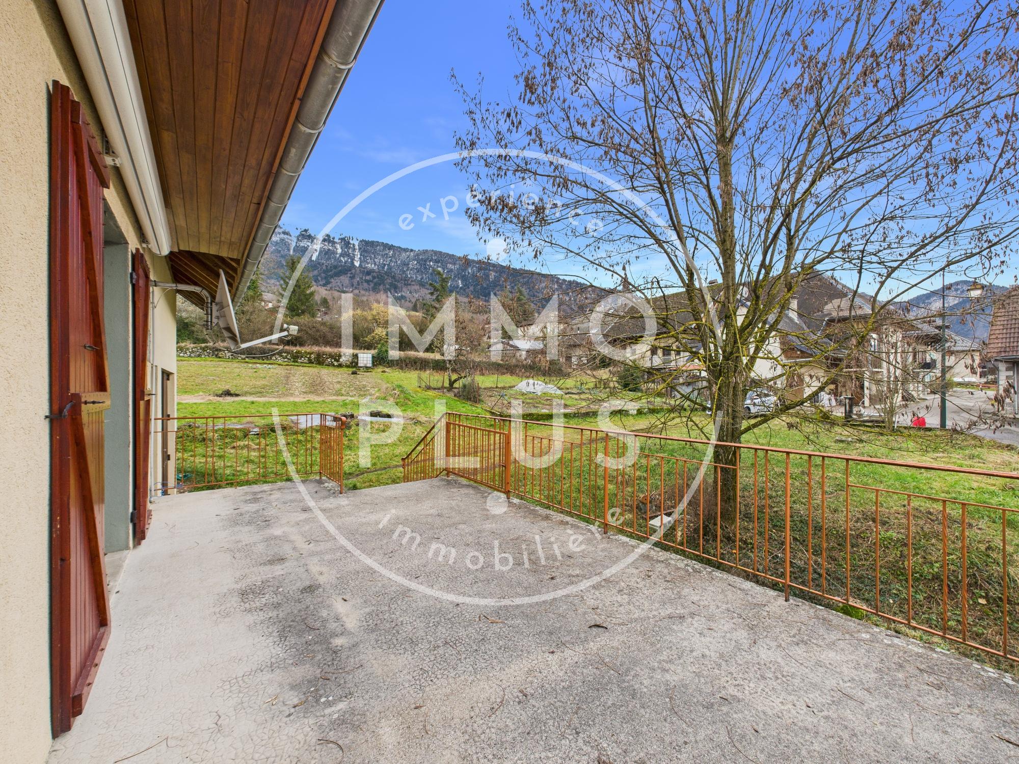 Photo **Maison spacieuse et lumineuse à Gruffy**