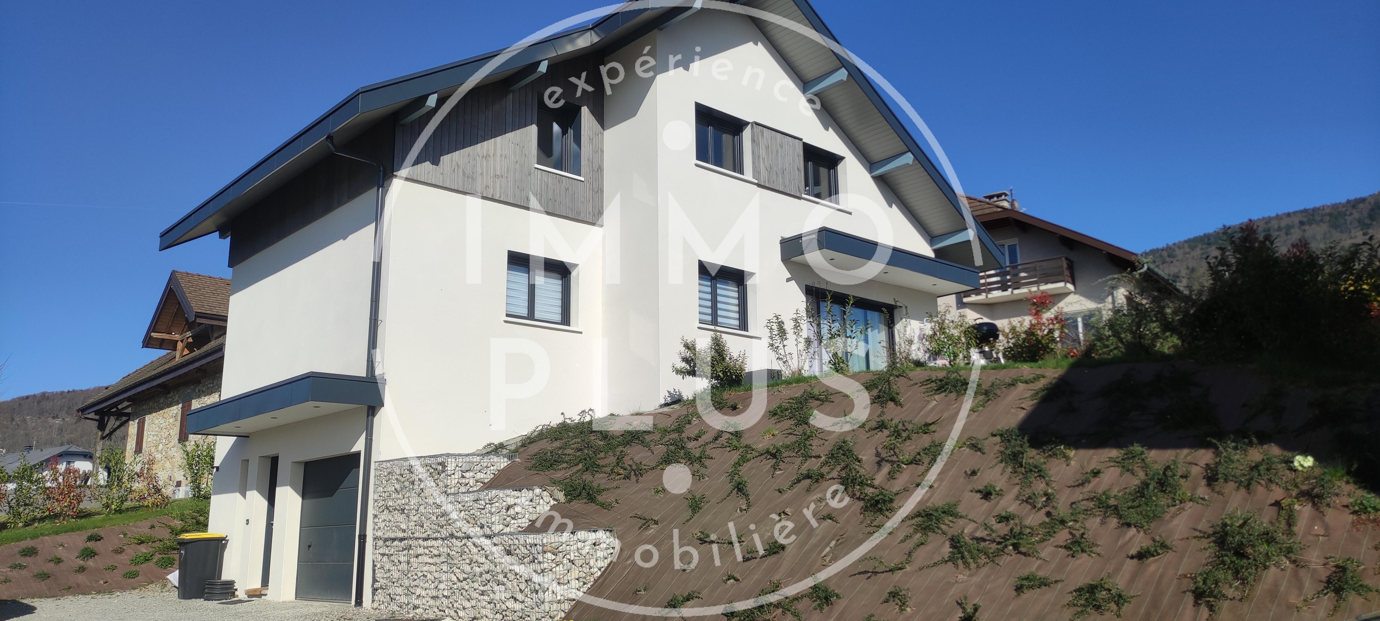 Photo Location Maison 5 pièces 130 m&sup2;