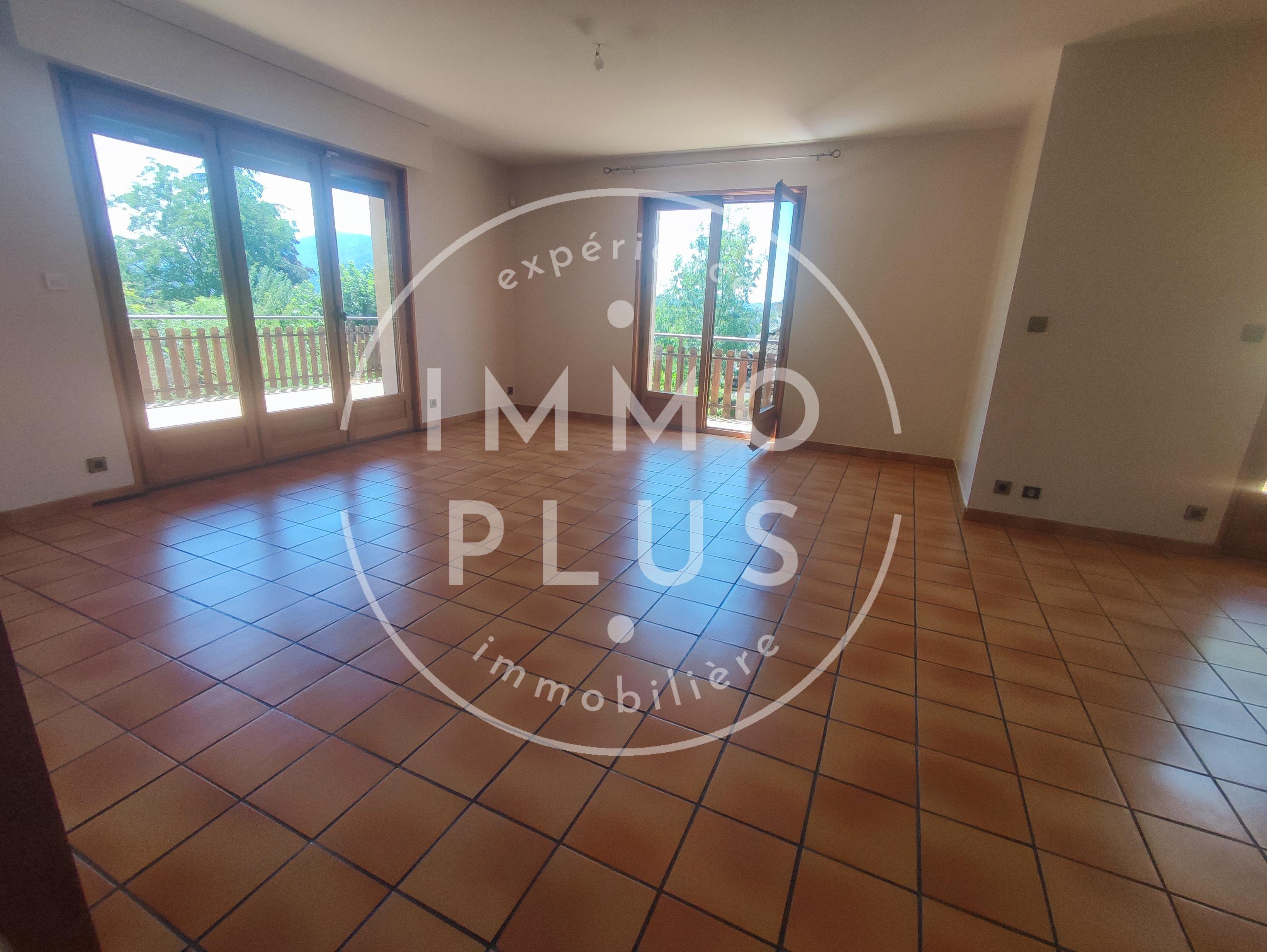 Photo Location Maison 5 pièces 176,23 m²