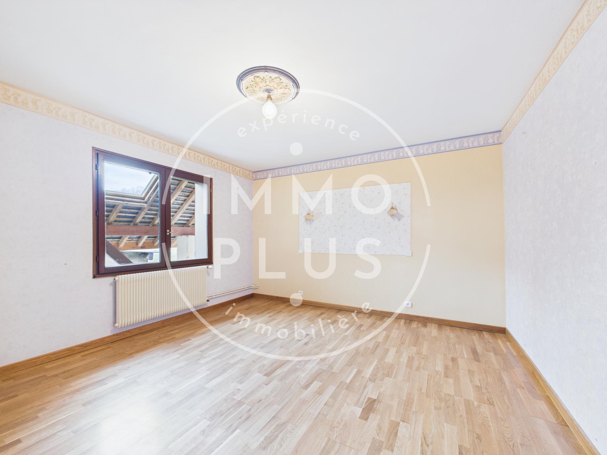 Photo **Maison spacieuse et lumineuse à Gruffy**