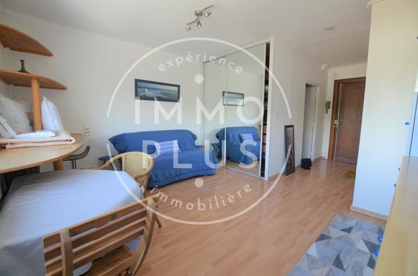 Photo Location Appartement 1 pièce 27 m²