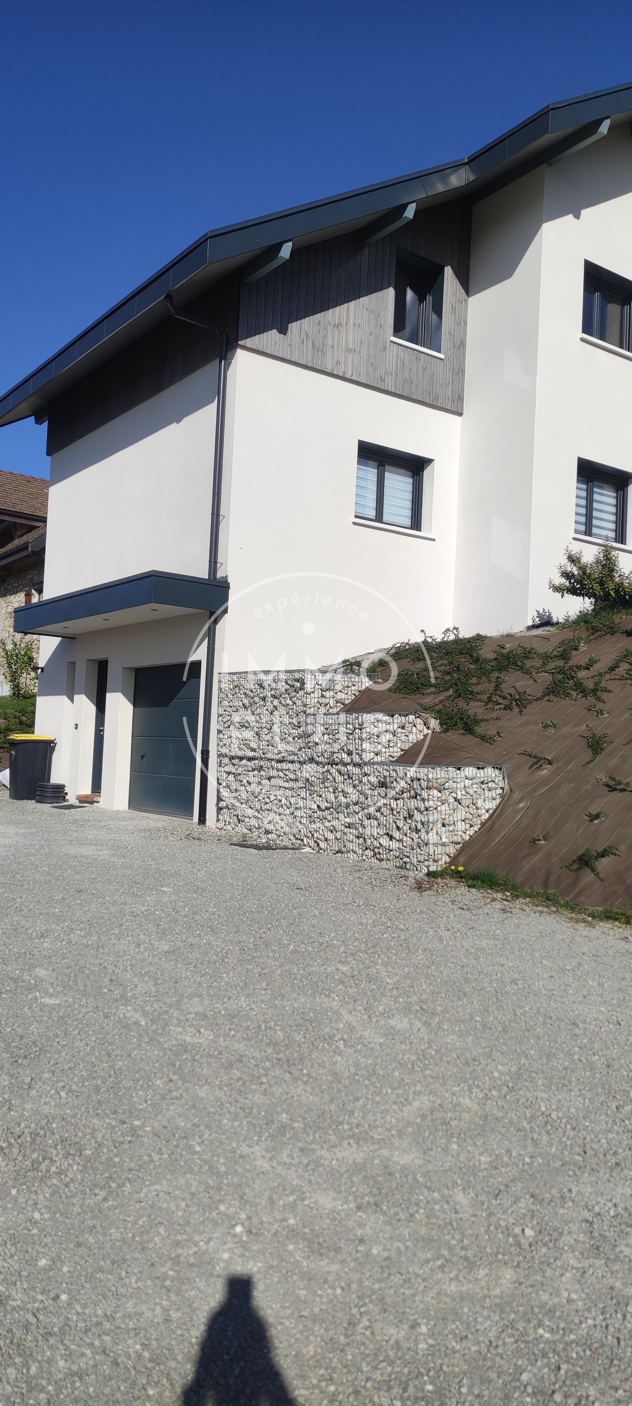 Photo Location Maison 5 pièces 130 m&sup2;