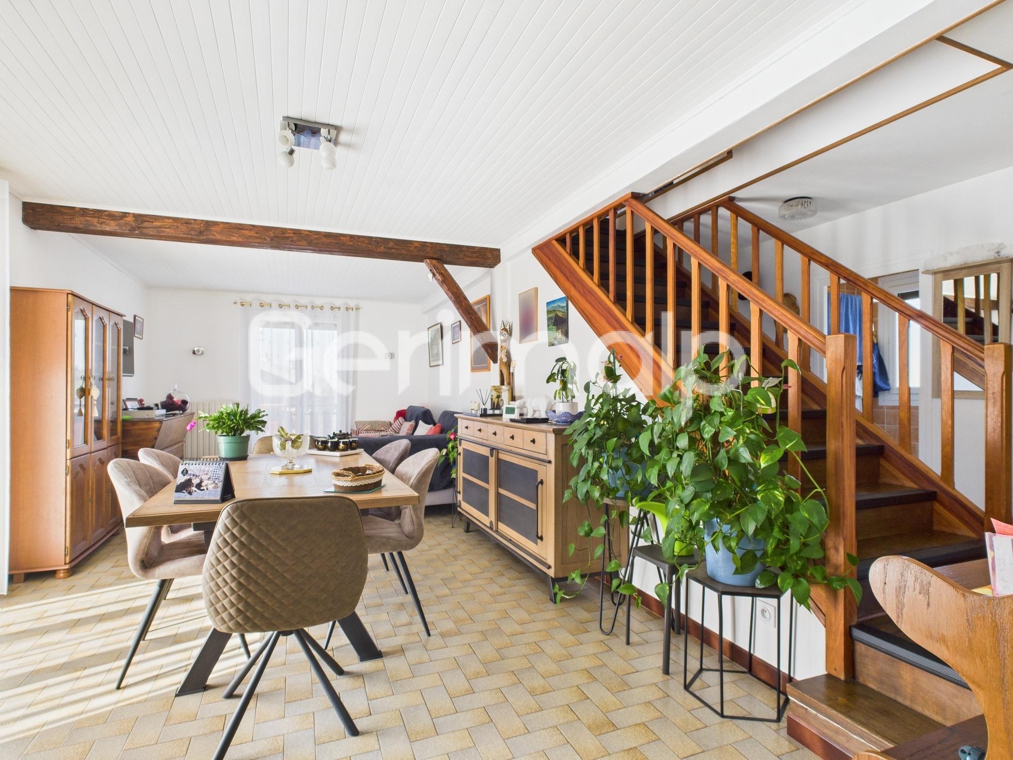 Photo Vente Maison 5 pièces 119 m&sup2;