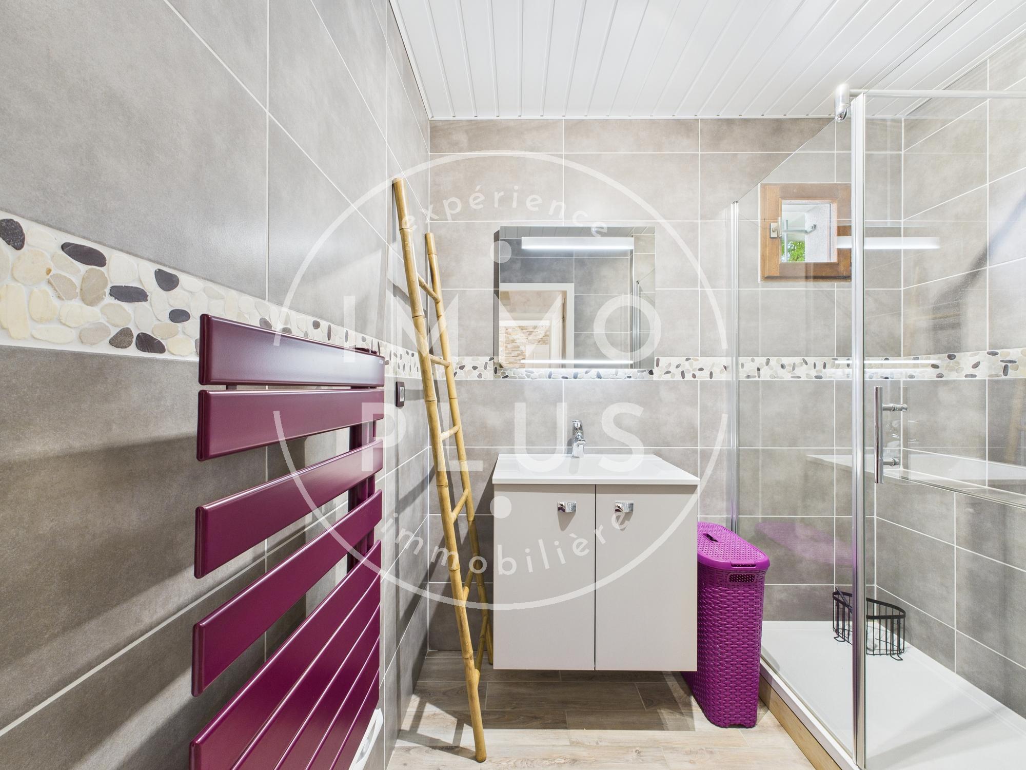 Photo T2 de 55 m² en rez-de-jardin à ANNECY-LE-VIEUX