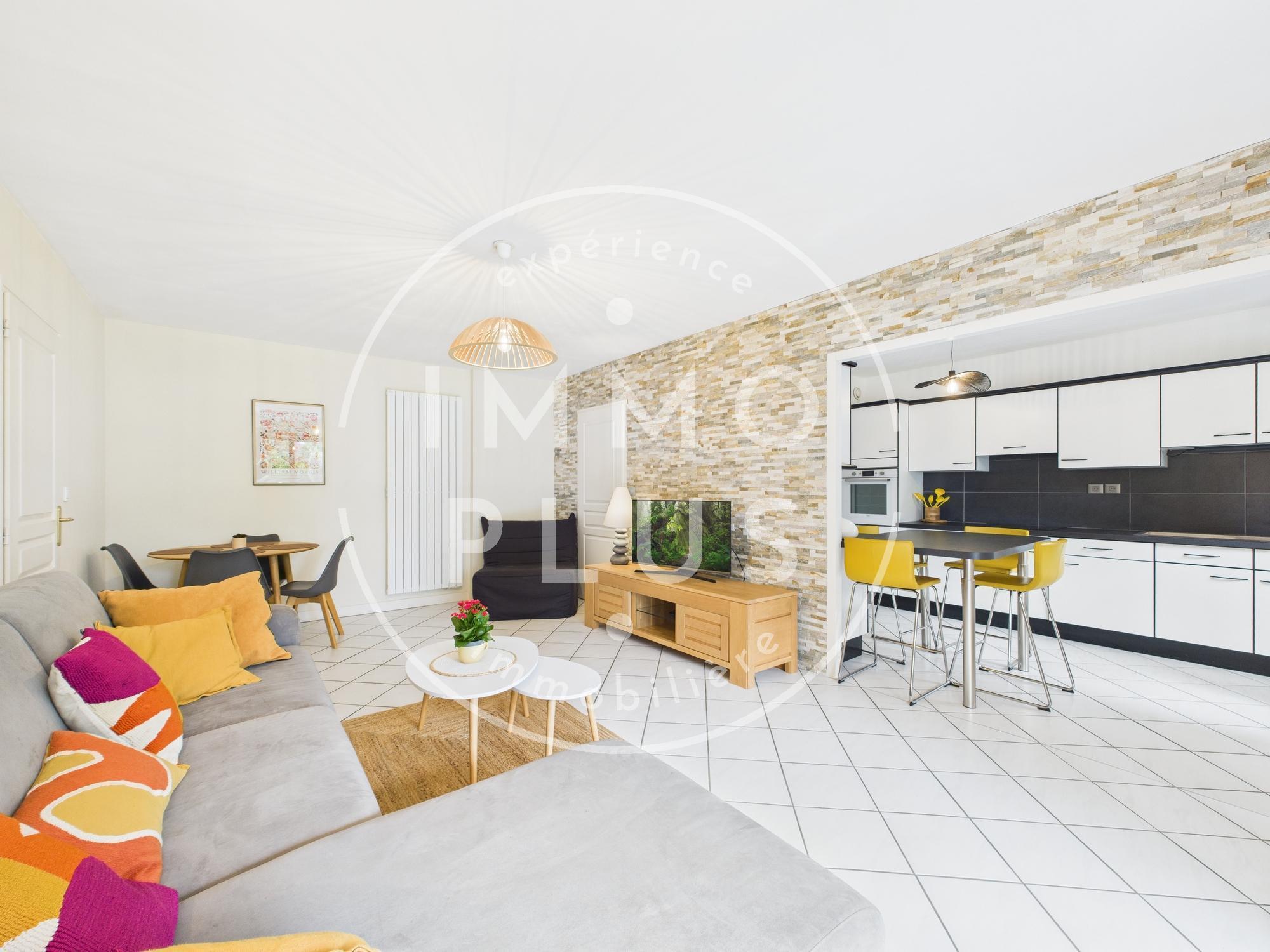 Photo T2 de 55 m² en rez-de-jardin à ANNECY-LE-VIEUX