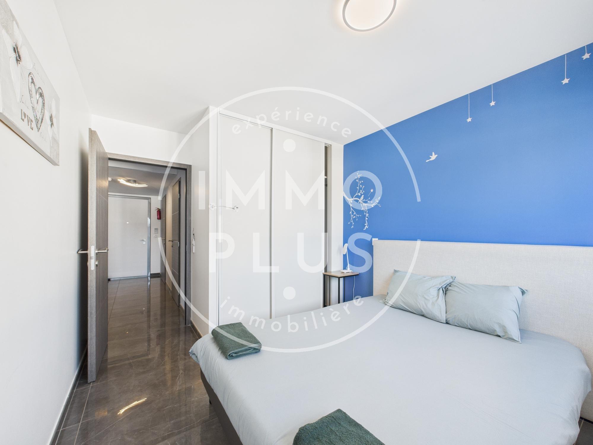 Photo T3 de 80 m² avec vue lac