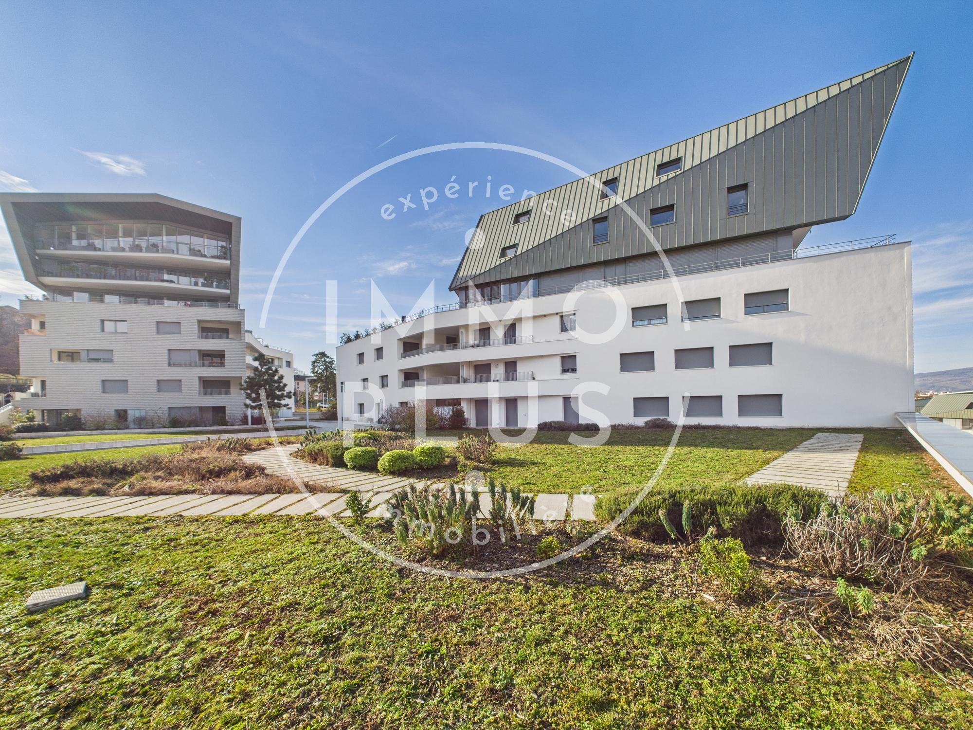 Photo ANNECY- LES TRESUMS - ELEGANT T4 DE 105M²